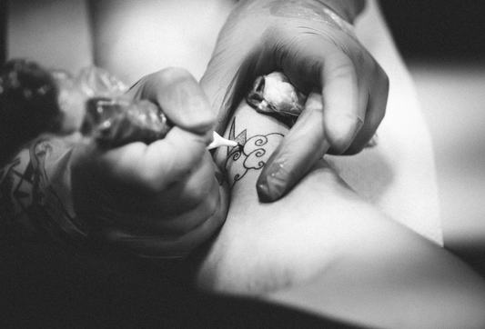 How Long Do Tattoos Itch? Tips for Relief &amp; When to Worry