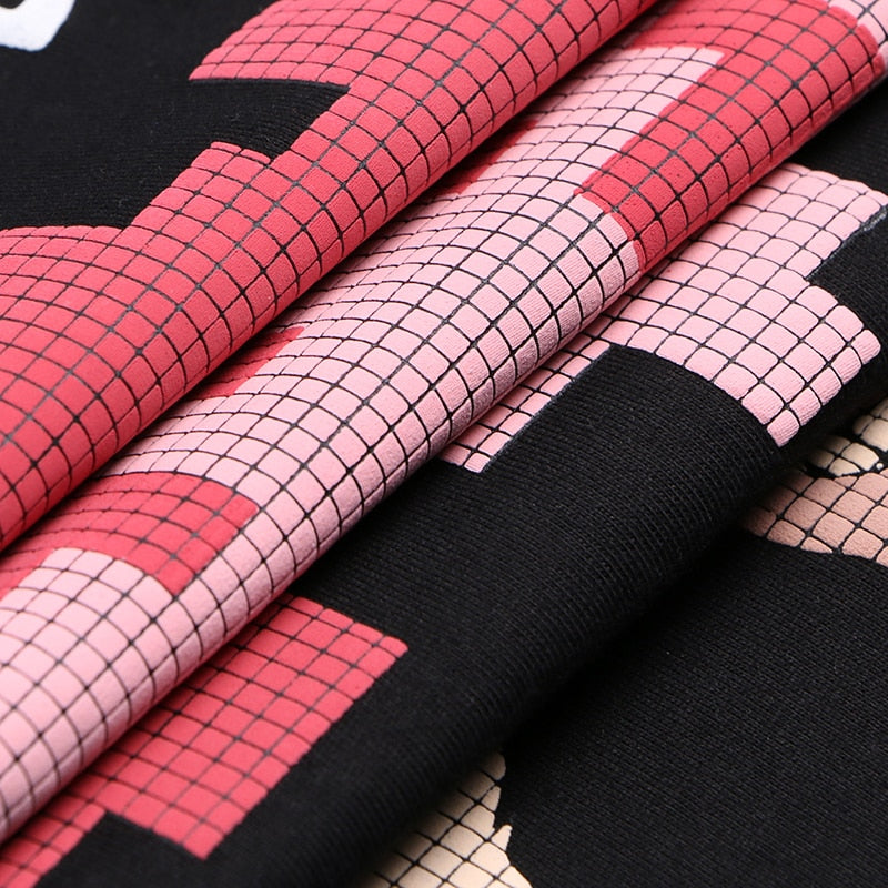Streetwear Heart Graphic T-Shirt