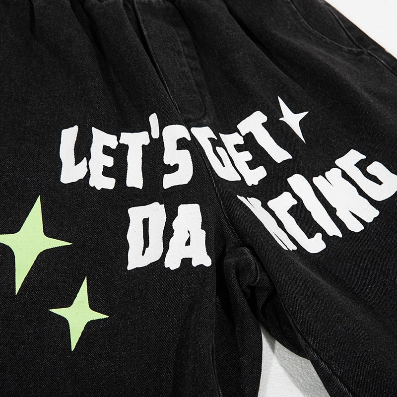 Streetwear Shorts Dancing Skeleton Graphic